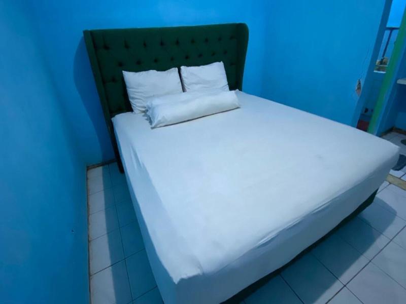 Hotel O Lies Kostel Syariah image