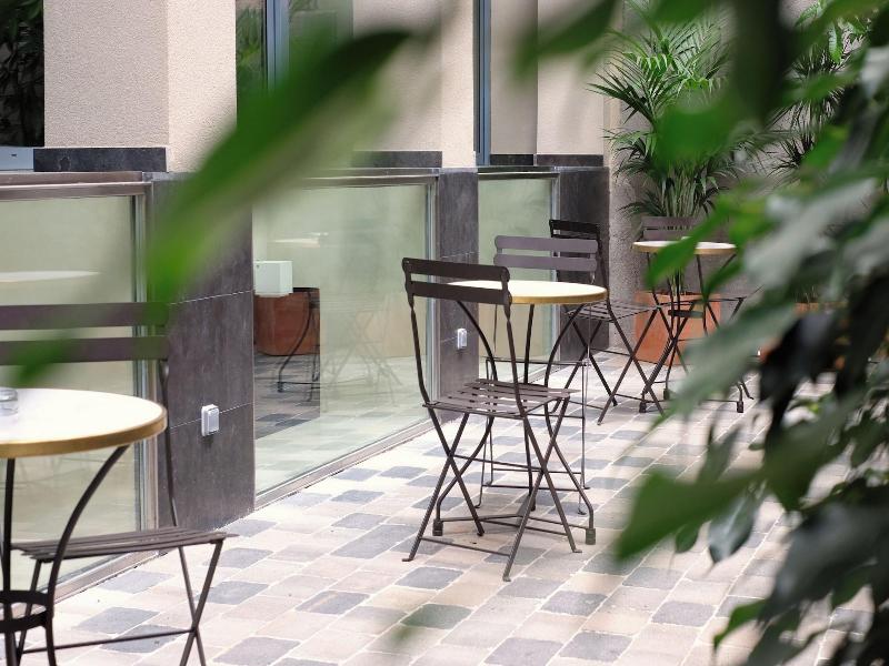 Hotel Chi image