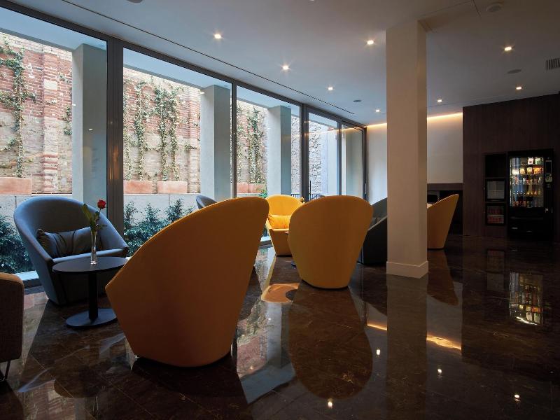 Hotel Chi image