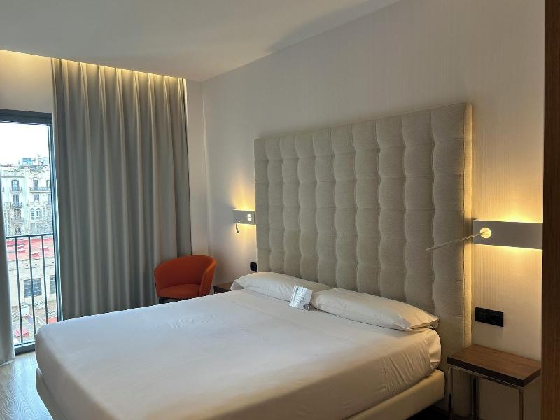 Hotel Chi image
