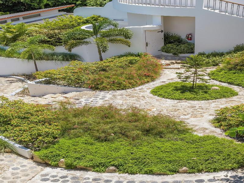 Ampersand Resort image