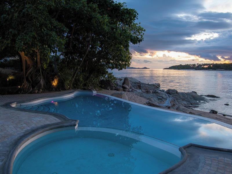 Ampersand Resort image