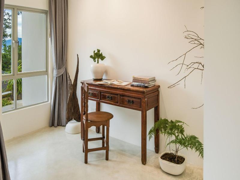 Ampersand Resort image