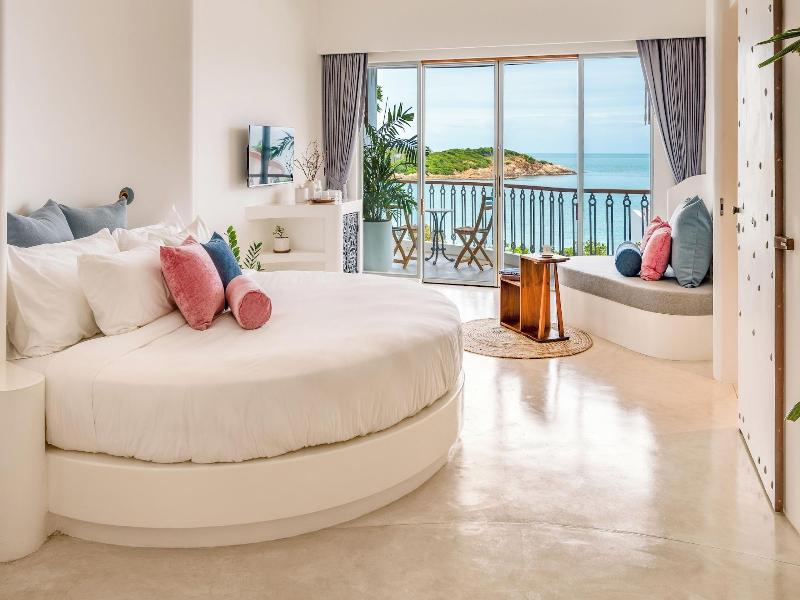 Ampersand Resort image