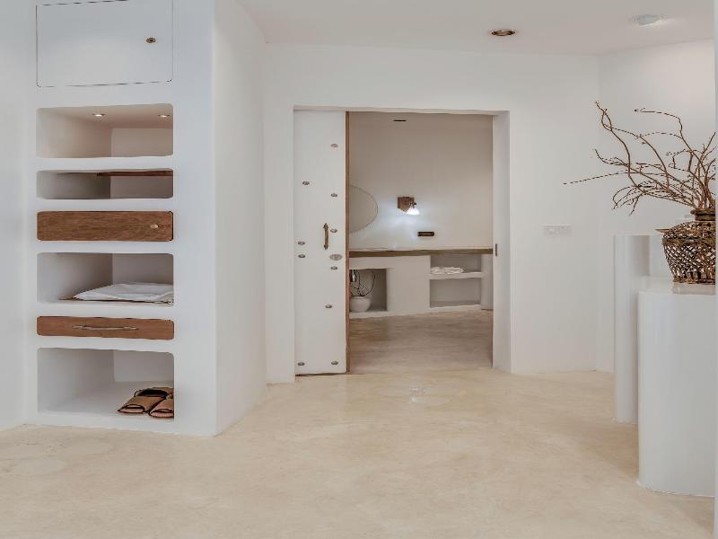 Ampersand Resort image