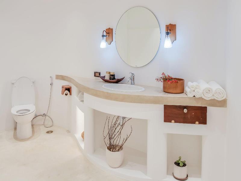 Ampersand Resort image