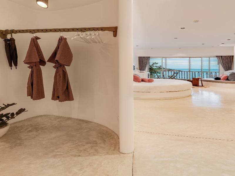 Ampersand Resort image