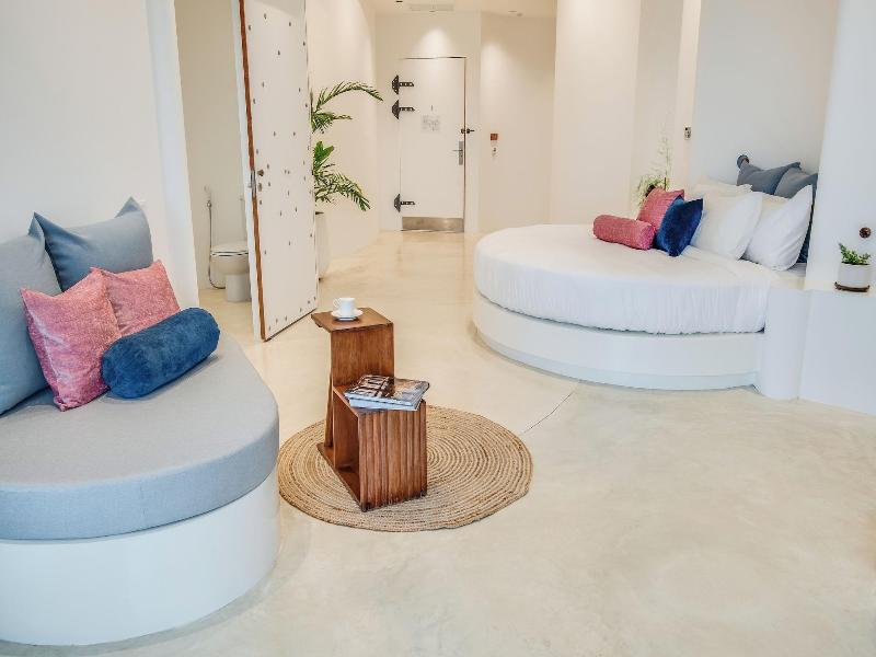 Ampersand Resort image