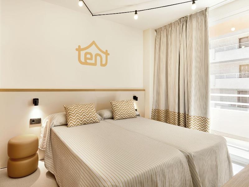 Tent Calvia Beach image