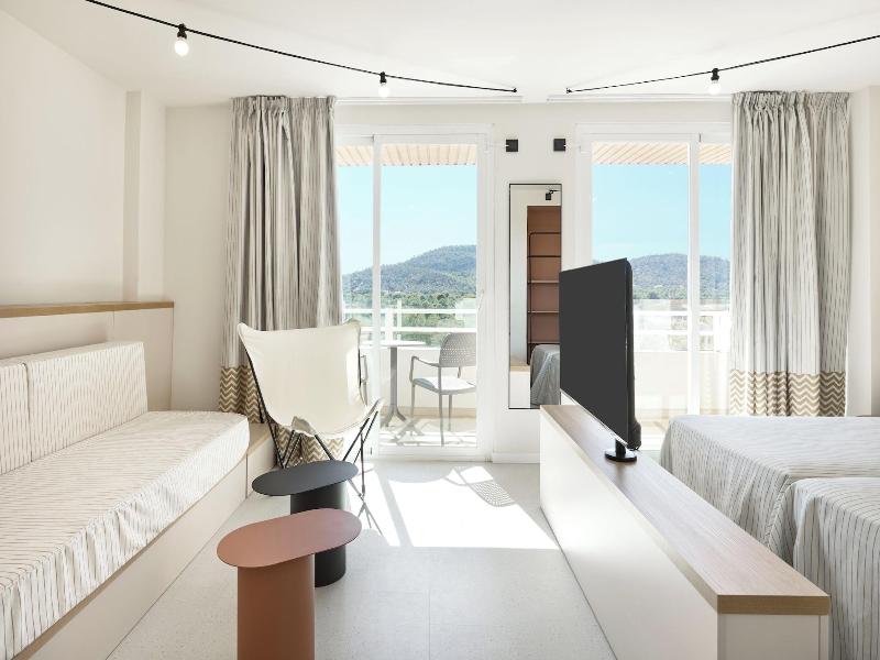 Tent Calvia Beach image