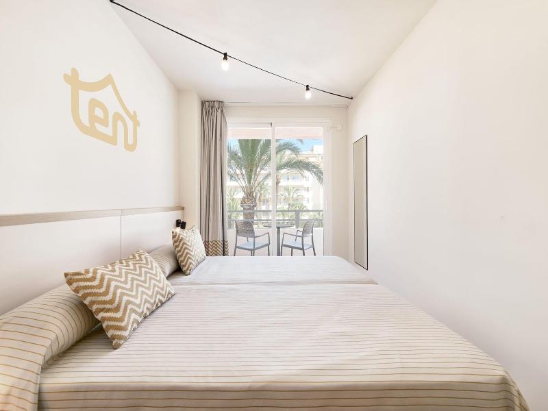 Tent Calvia Beach image