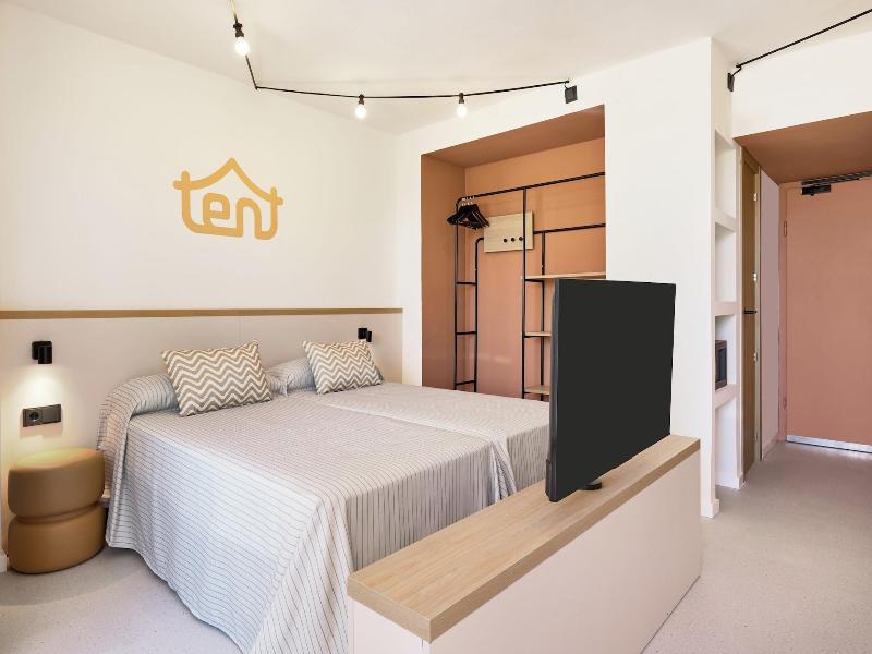 Tent Calvia Beach image