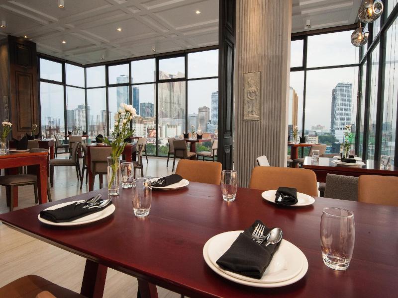 Glow Park Hotel Grand Royal Palace image
