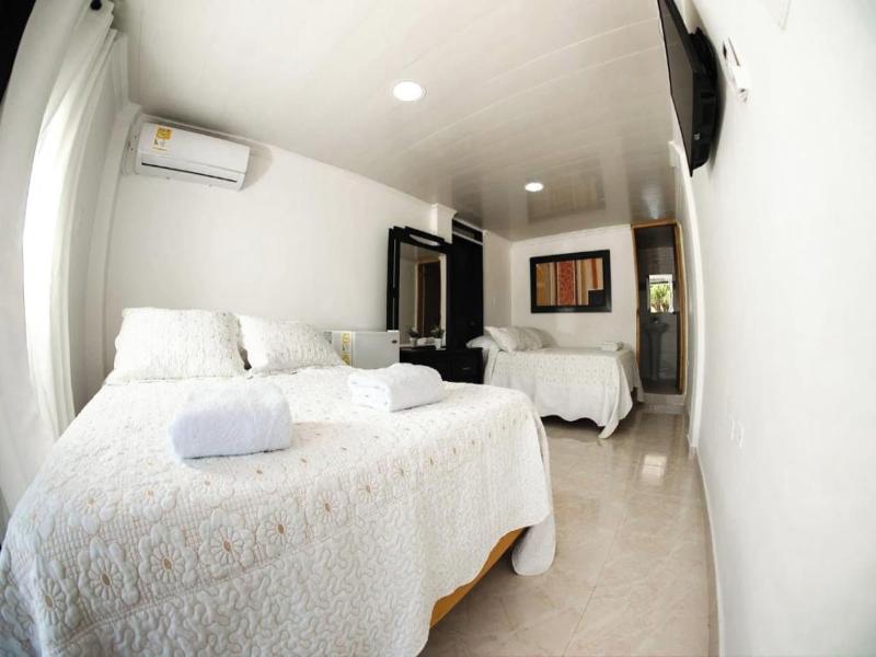 Hotel Campestre Dorado Sai image
