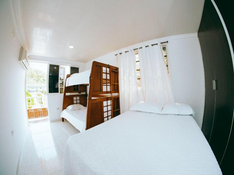 Hotel Campestre Dorado Sai image