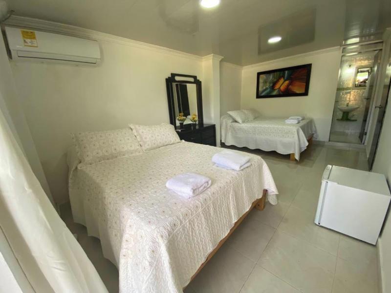 Hotel Campestre Dorado Sai image