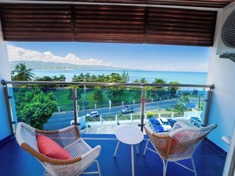 Hotel 39 Jamaica image