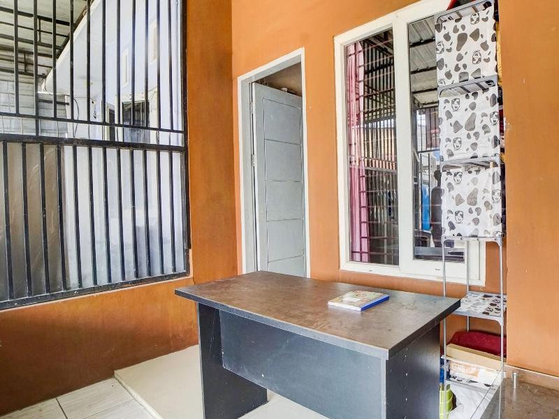 Hotel O Penginapan Syariah Faster Inn image
