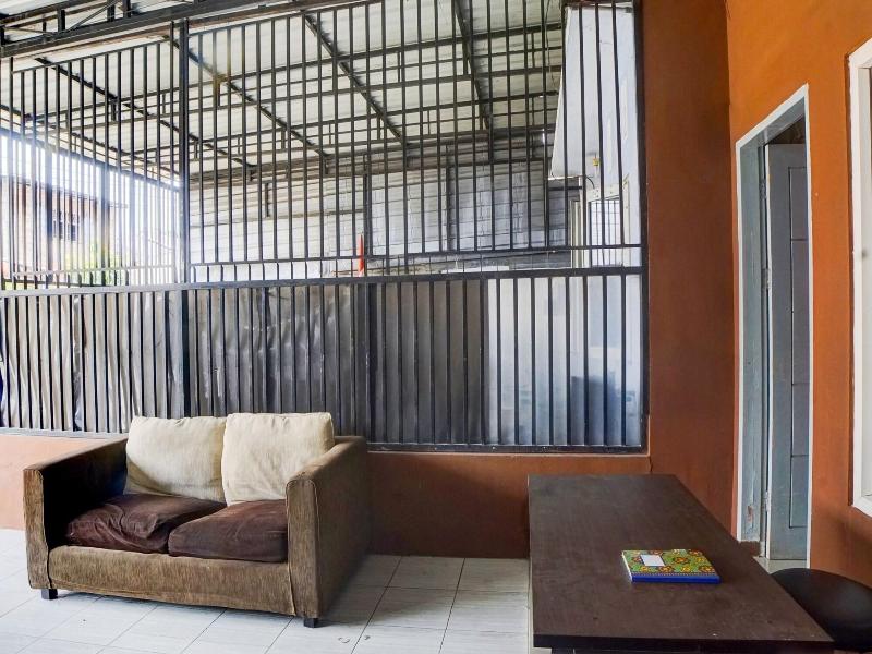 Hotel O Penginapan Syariah Faster Inn image