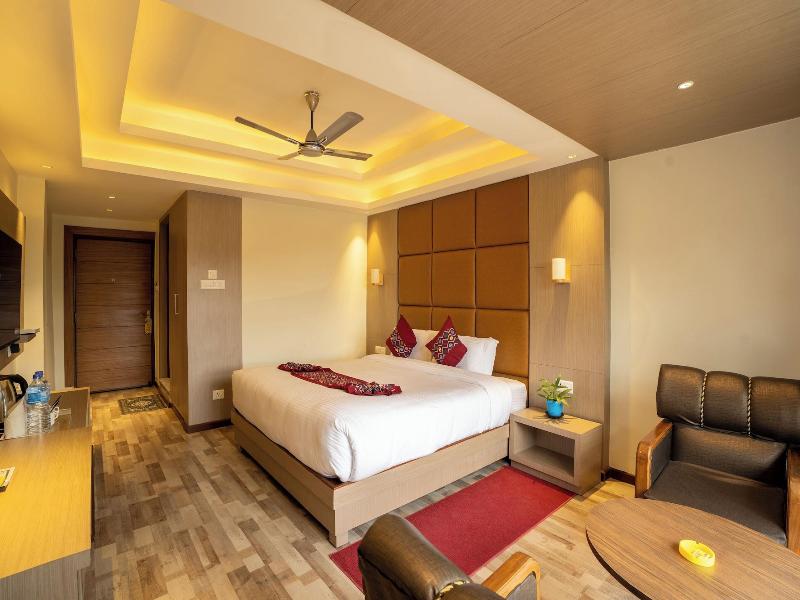 Avocado And Orchid Resort image