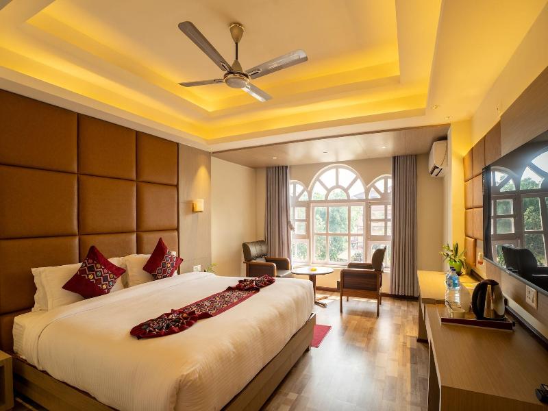 Avocado And Orchid Resort image