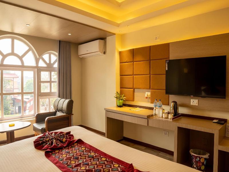 Avocado And Orchid Resort image