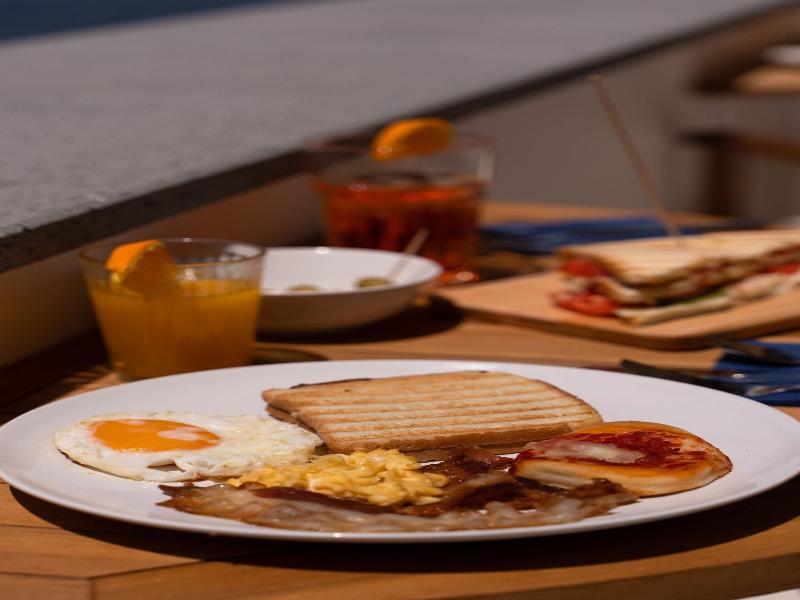 Relais Del Mare image