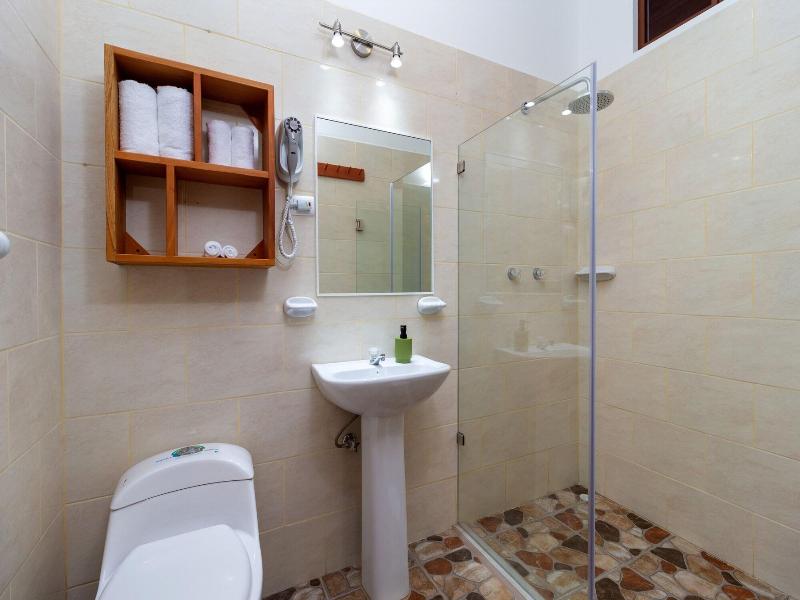Plaza Luna Suites image