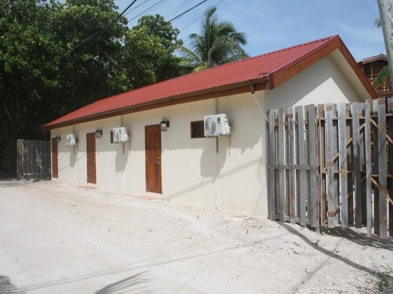 Pur Private Suites image