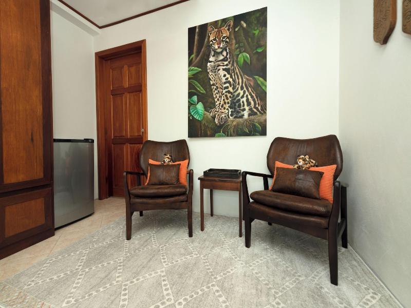 Pur Private Suites image