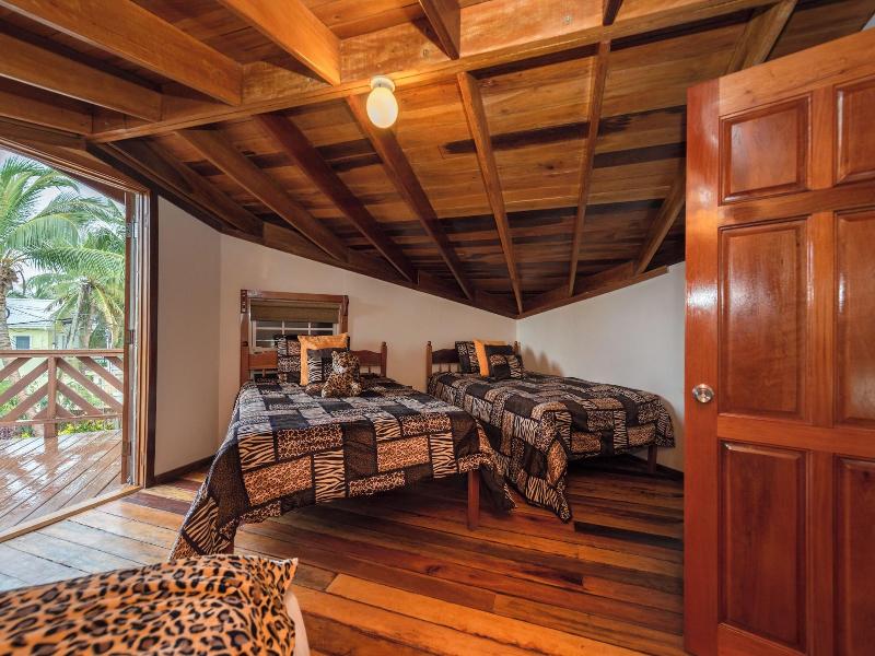 Pur Private Suites image