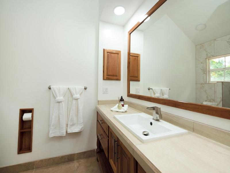 Pur Private Suites image
