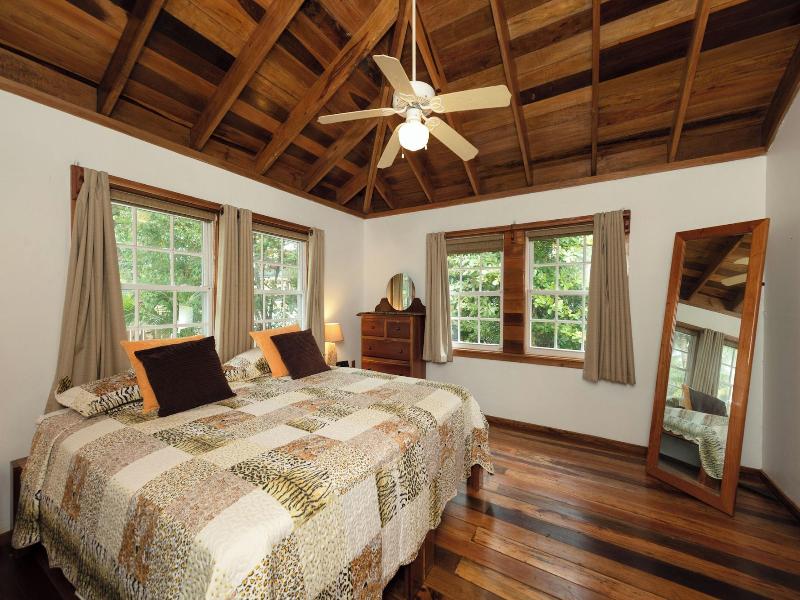 Pur Private Suites image