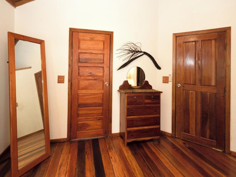 Pur Private Suites image