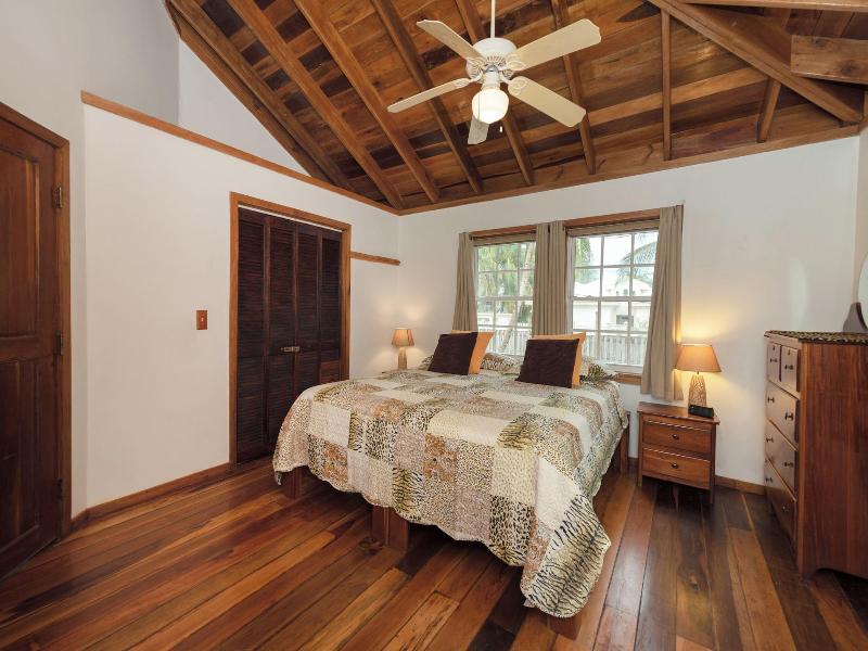 Pur Private Suites image