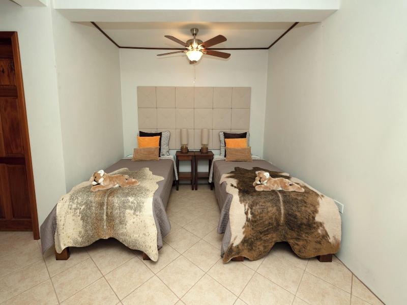 Pur Private Suites image