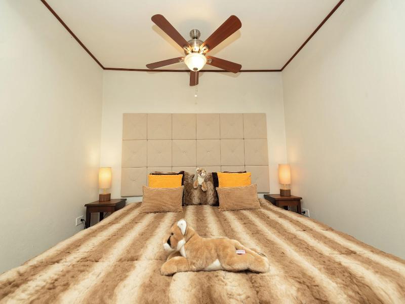 Pur Private Suites image