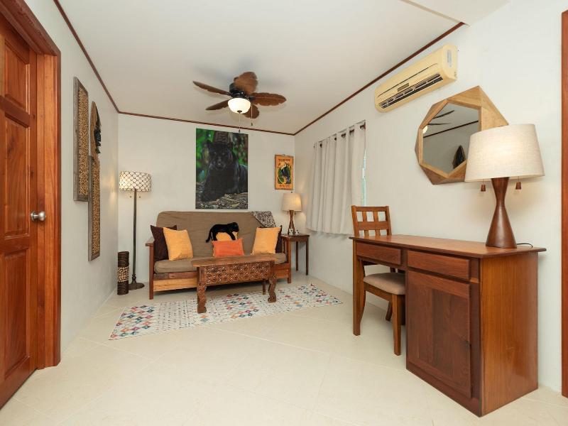 Pur Private Suites image