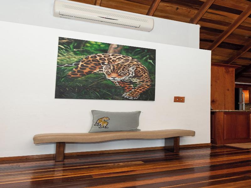 Pur Private Suites image