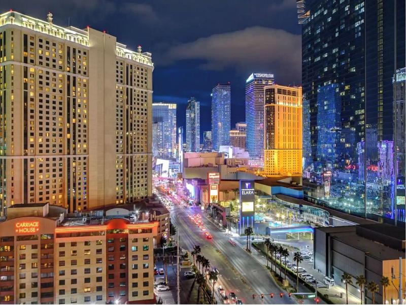 Luxe 702 Mgm Signature 1 Br 2 Bth Suite image