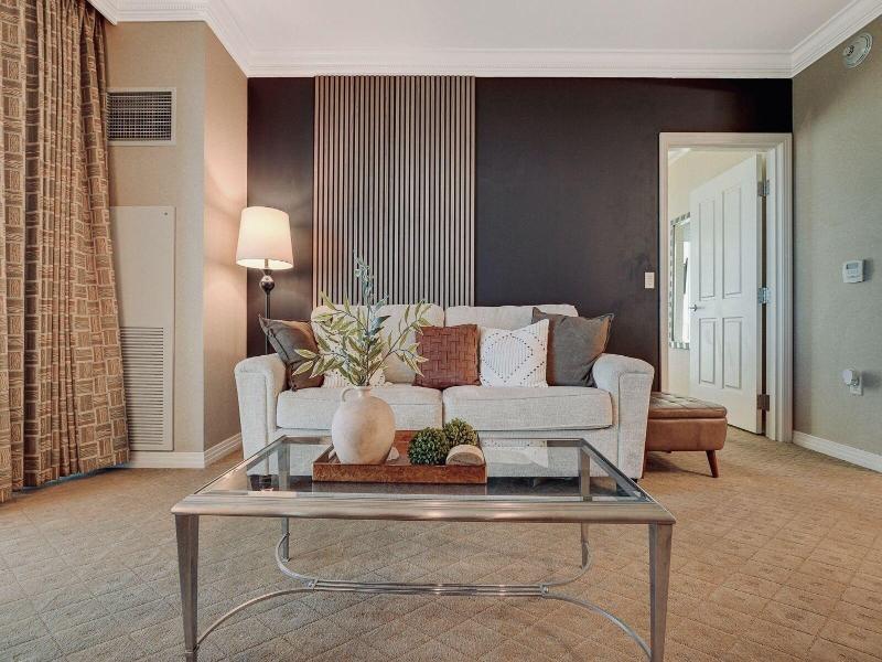 Luxe 702 Mgm Signature 1 Br 2 Bth Suite image