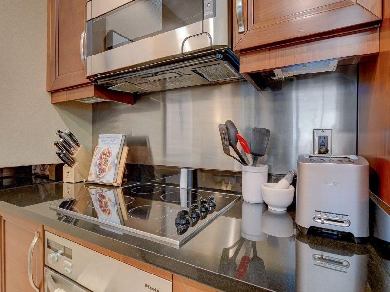 Luxe 702 Mgm Signature 1 Br 2 Bth Suite image
