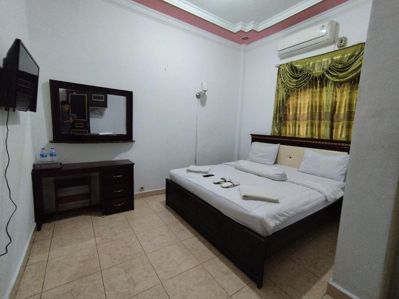 Hotel O My Kost Syariah image