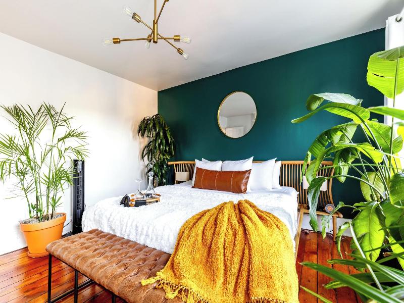 Jungle House Urban Lofts Â€“ Arena District & Sh image
