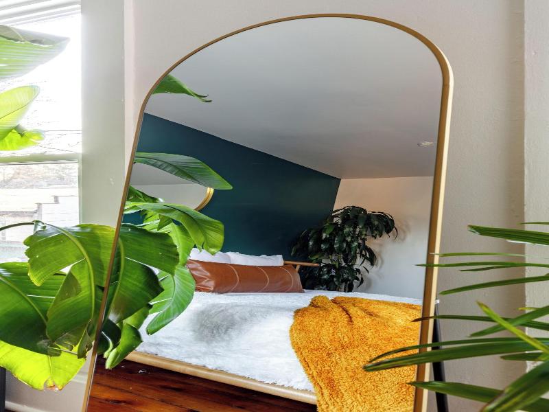 Jungle House Urban Lofts Â€“ Arena District & Sh image