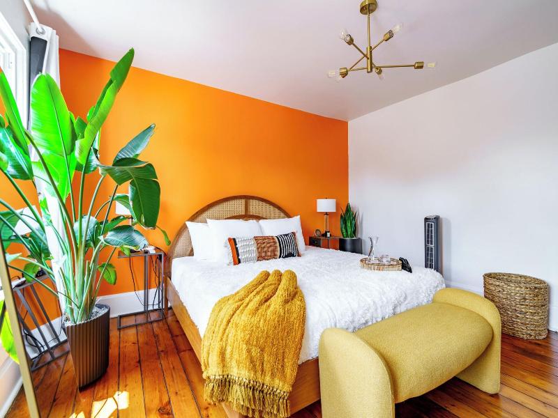 Jungle House Urban Lofts Â€“ Arena District & Sh image