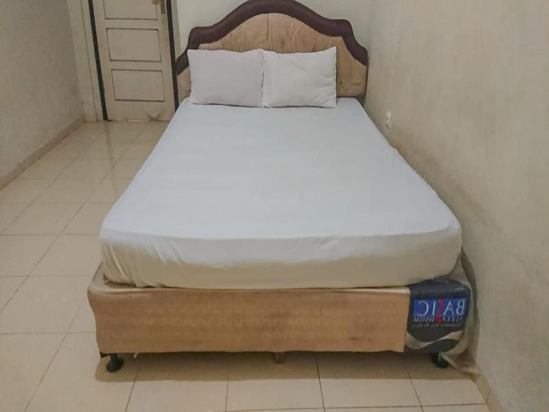 Hotel O Guest House Gembul Syariah image