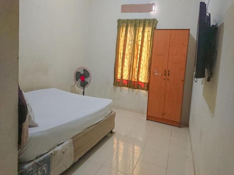Hotel O Guest House Gembul Syariah image