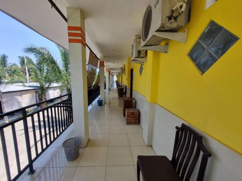 Hotel O New Asembagus 2 image
