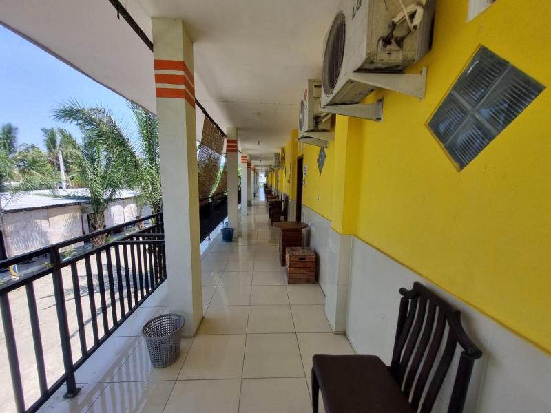 Hotel O New Asembagus 2